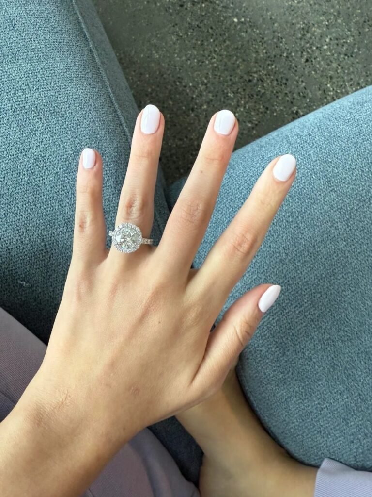 Kyeah kyerh kye hhe heaeauatee le